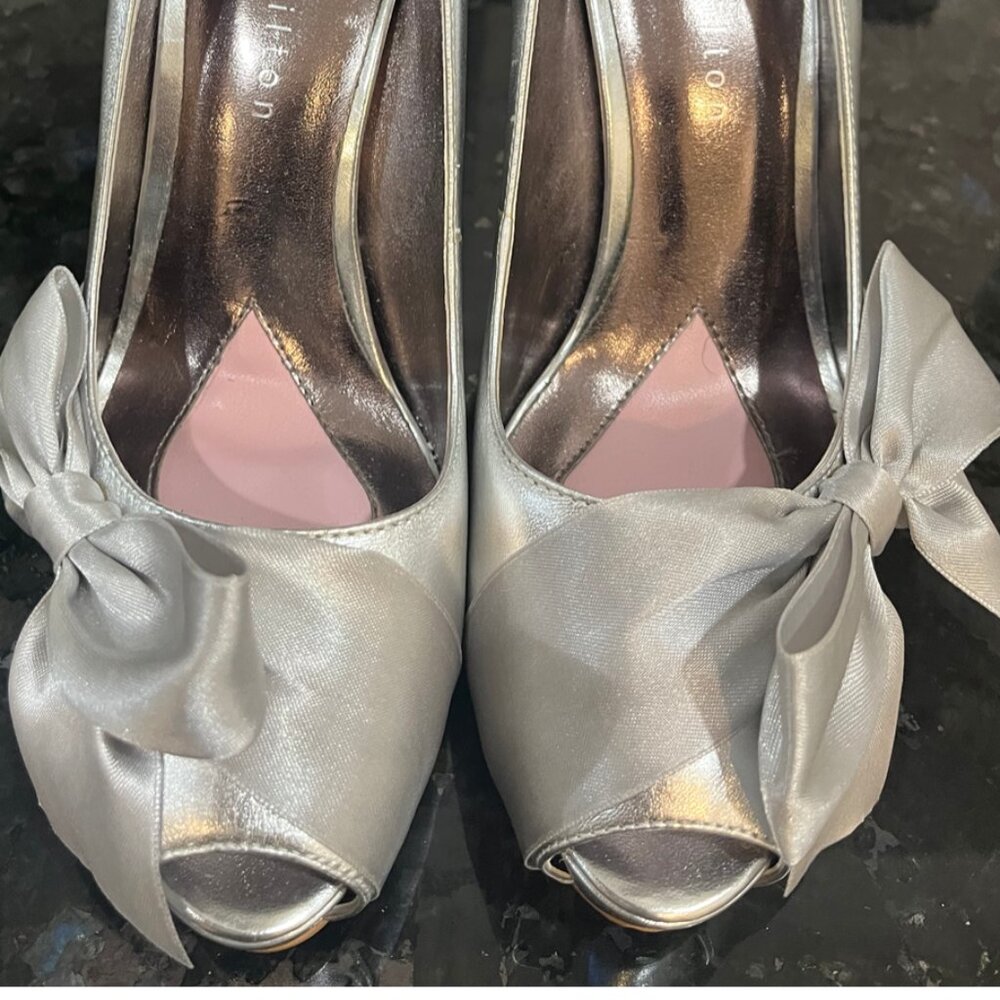 Paris Hilton Silver Pump